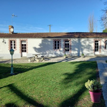 Vila Gite Le Plessis Saint-Urbain  Exteriér fotografie